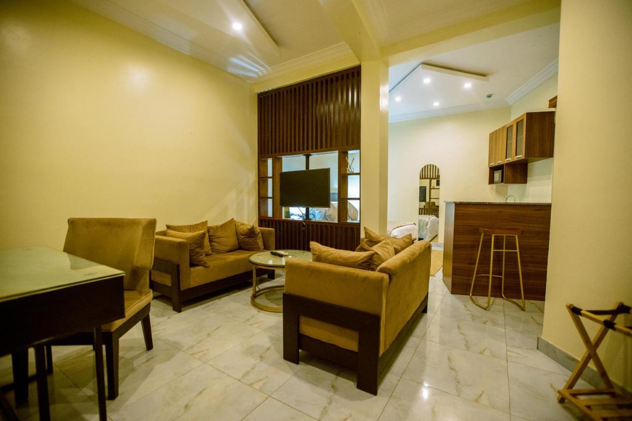 Apartment 79 Hotel & Suite Ikeja Luaran gambar