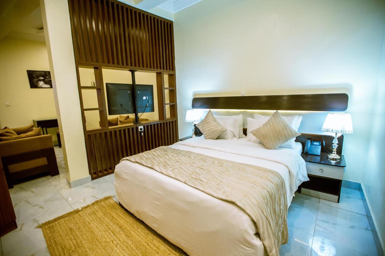 Apartment 79 Hotel & Suite Ikeja Luaran gambar
